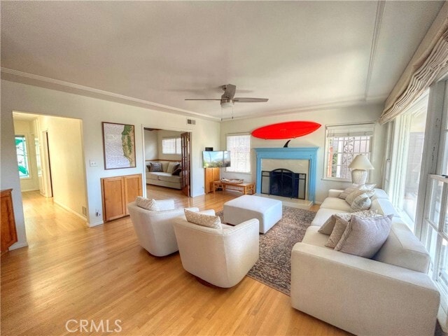 Building Photo - 123 W Avenida Valencia