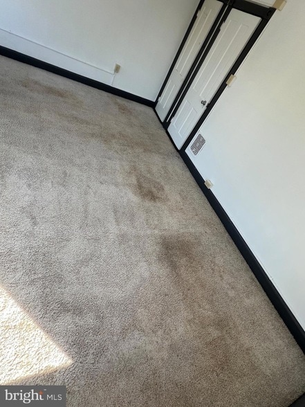 Building Photo - 438 Mitchell Ave