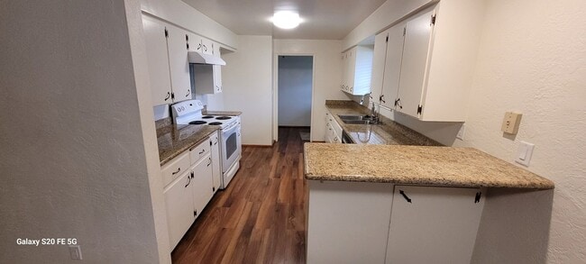 Building Photo - Beautiful Spacious Home for Rent