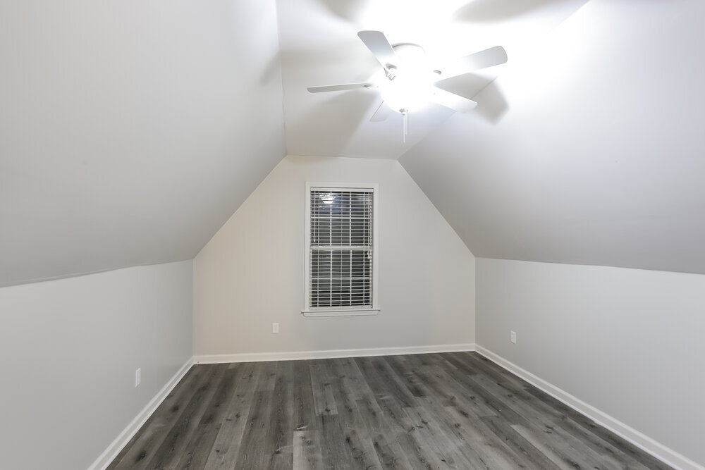 Building Photo - 871 Galyon Drive