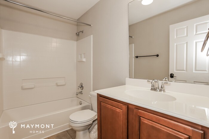 Building Photo - 3009 Flowering Springs Dr