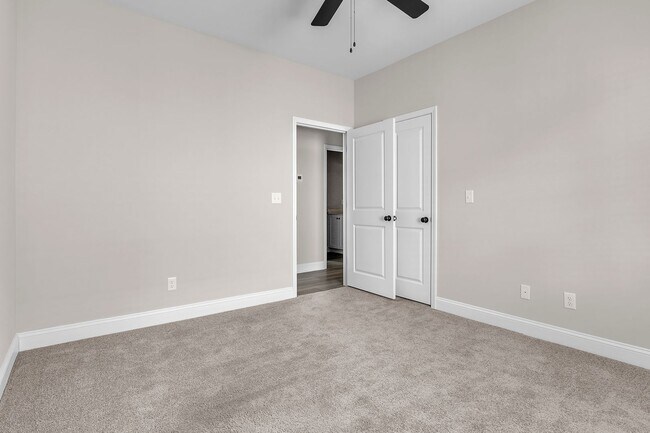 Building Photo - The Landing at Lewis Creek | 3 bedrooms, 2 baths