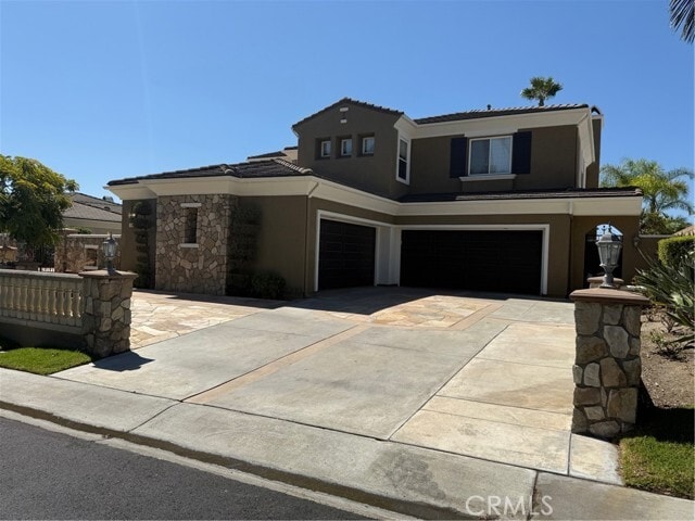 Building Photo - 2540 N San Miguel Dr