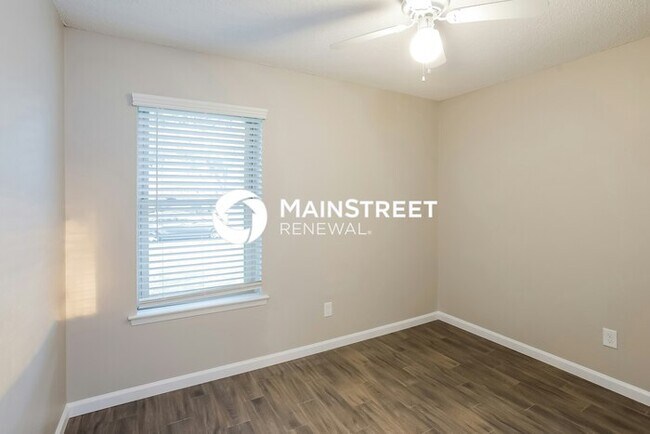 Building Photo - 3 Bedroom Pet-Friendly Home in MESQUITE, TX with Main Street Renewal