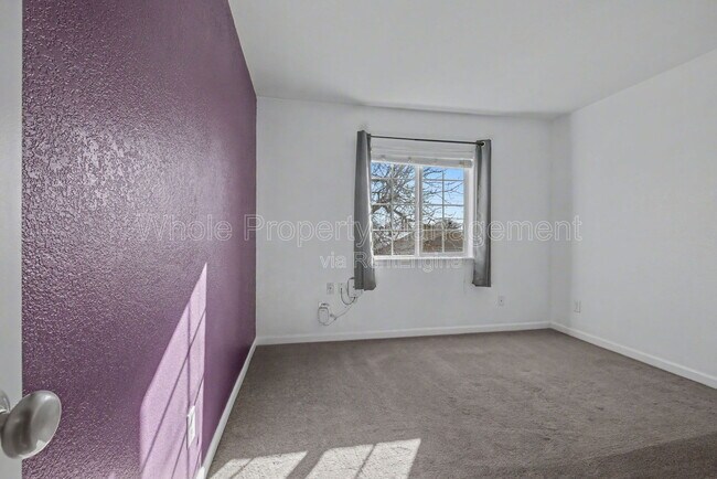 Building Photo - 6502 E 62nd Pl