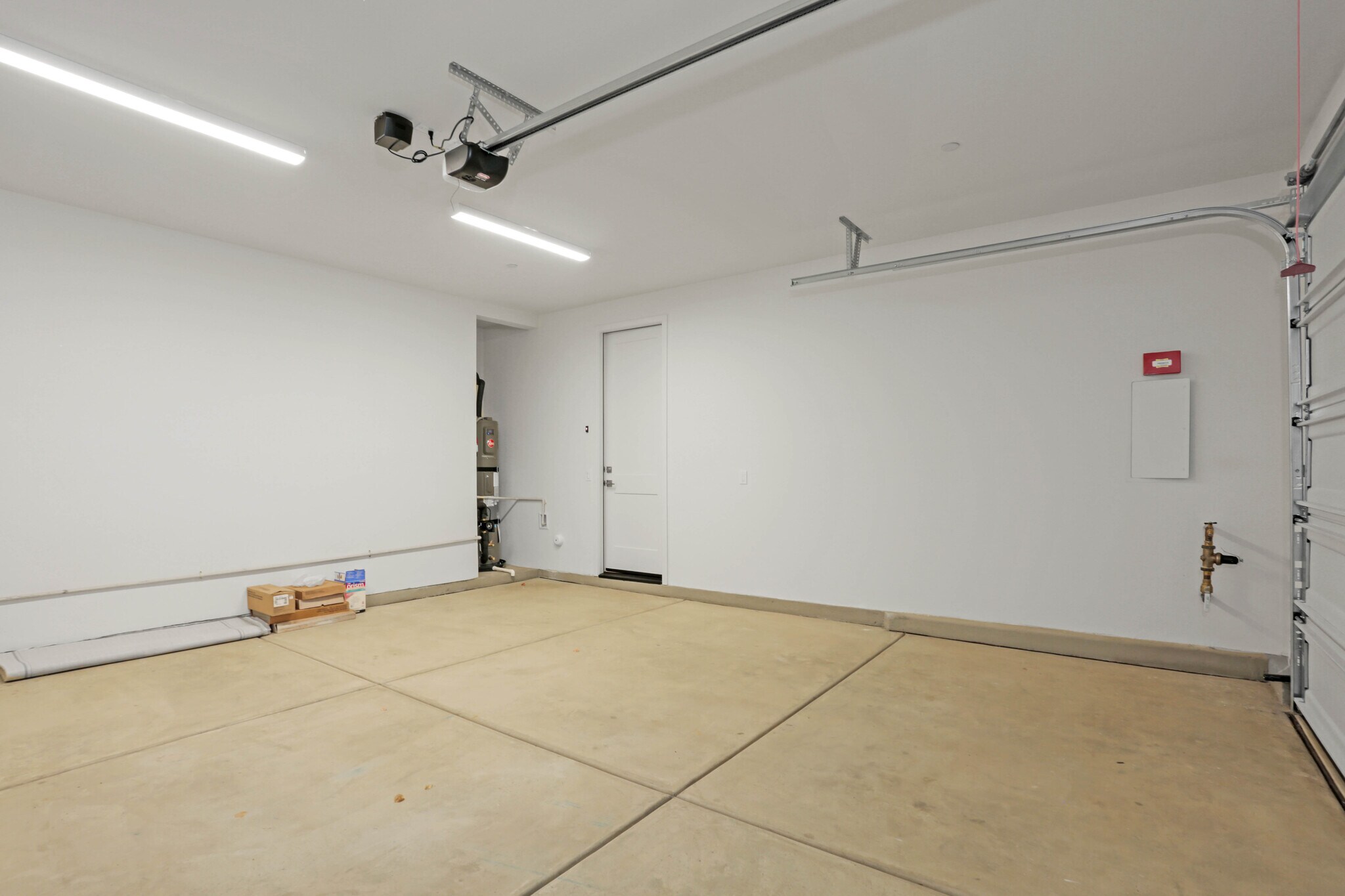 Building Photo - 3133 Smith Pl