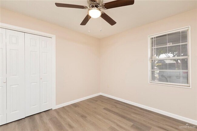 Building Photo - 39 Pecan Ave