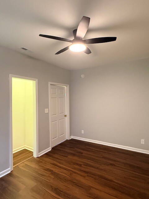 Building Photo - 8128 Rugby Ave