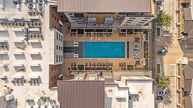 Building Photo - 5613 Belmont Ave