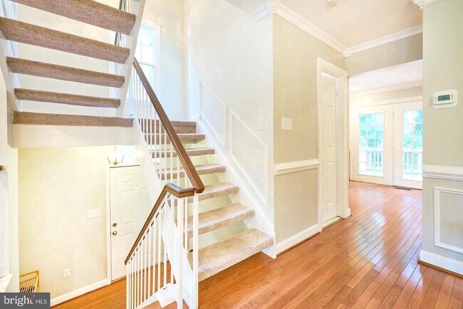 Building Photo - 4235 Sleepy Lake Dr