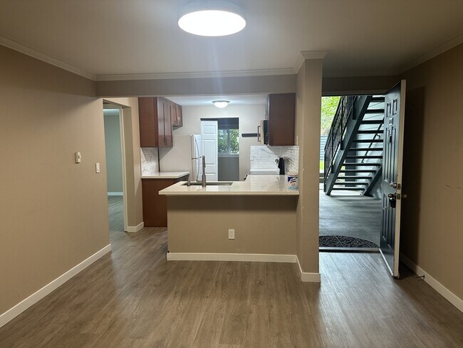 Building Photo - 12630 100th Ln NE