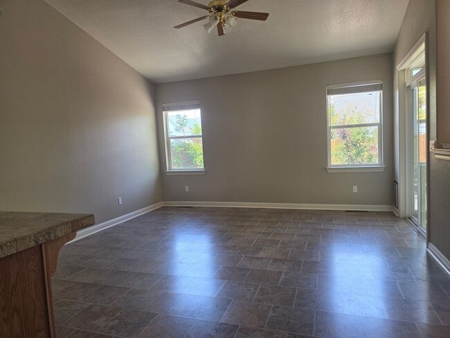Building Photo - Executive Rental is a rare find