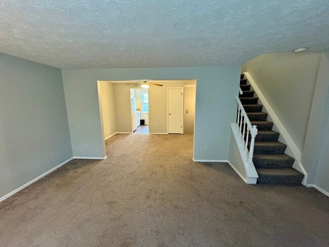 Building Photo - Charming 2 Bed 1 Bath in Cranberry!