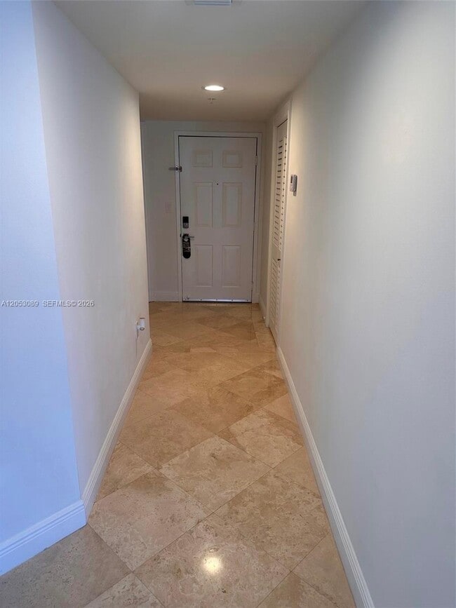 Building Photo - 2080 S Ocean Dr