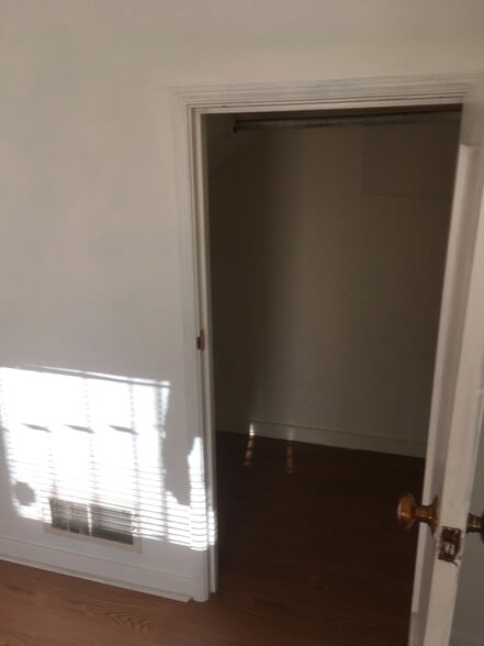 Building Photo - 500 Fortuna Ave