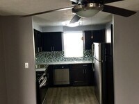 Building Photo - 116 Kearsarge St