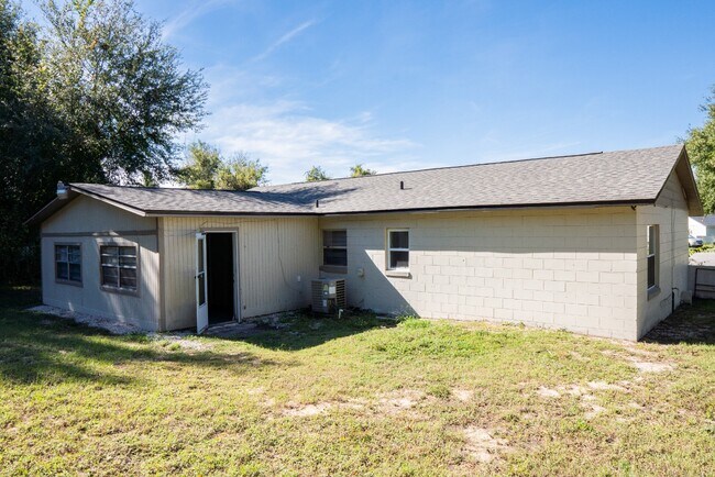 Building Photo - 1483 Elderton Dr