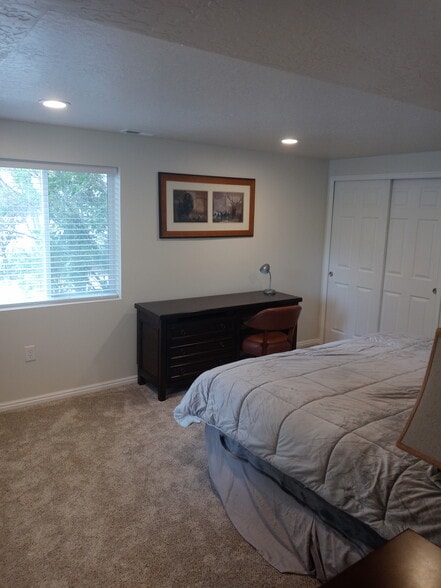 Bedroom 1 - 8909 Saddleback Rd