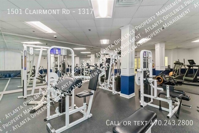 Building Photo - 1501 Clairmont Rd