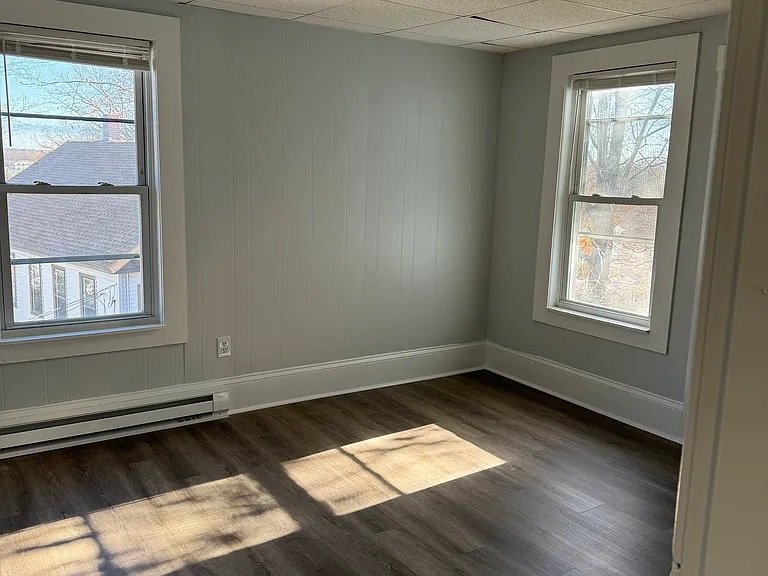 Building Photo - 7 Cross St