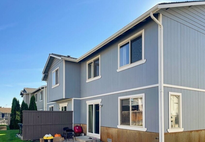 Building Photo - 2104 N Yellowstone St