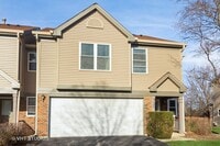 Building Photo - 734 E Whispering Oaks Ct