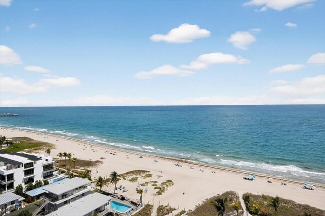 Building Photo - 801 Briny Ave