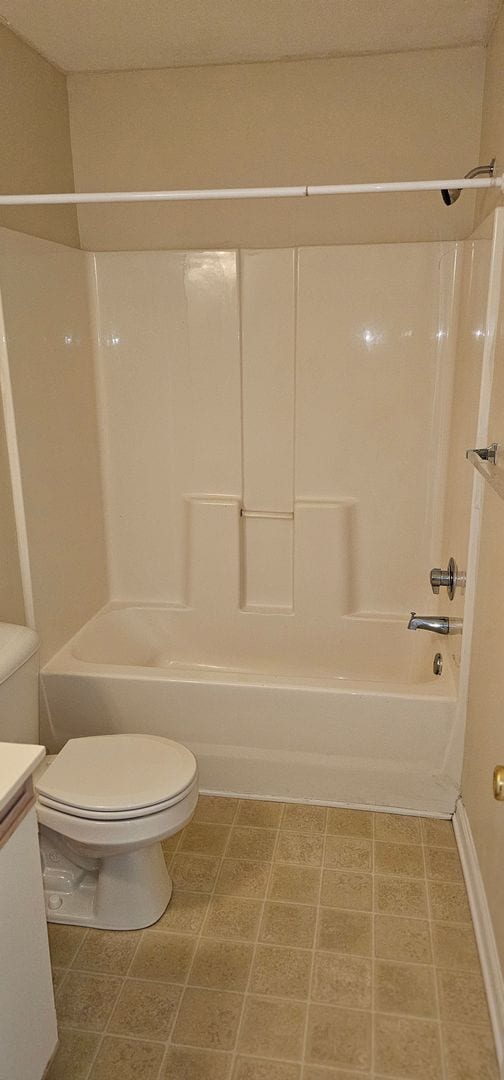 Building Photo - 204 Fairwood Ct