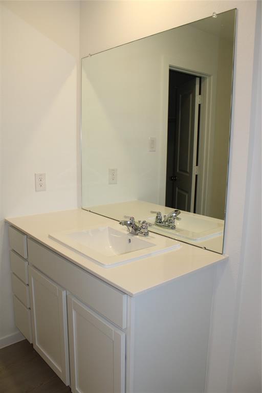 Building Photo - 3036 Dawn Sound Dr