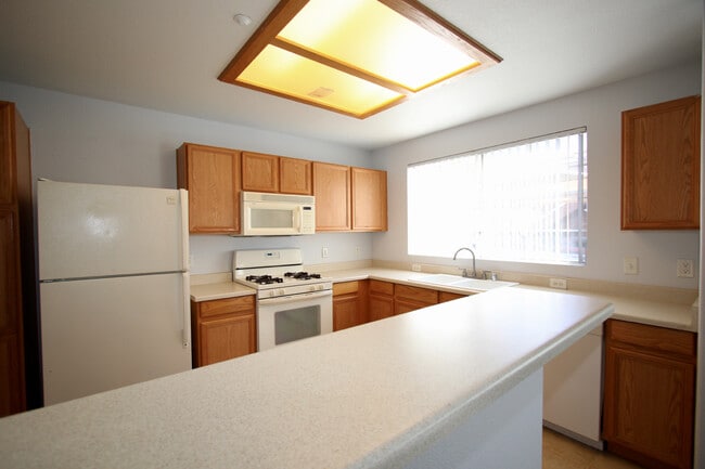 Building Photo - Gated, beautiful, and safe in a secure community