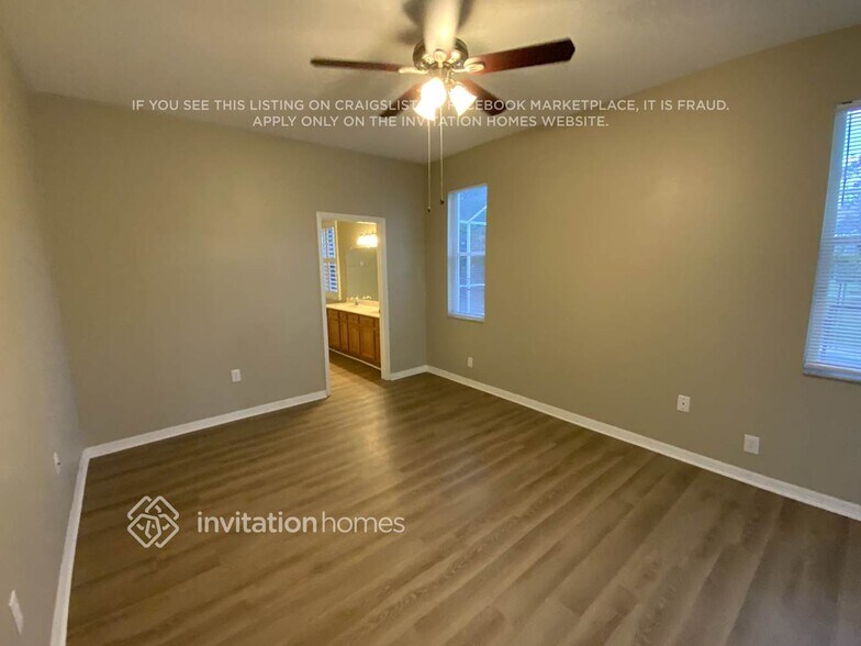 Building Photo - 10547 Peppergrass Ct