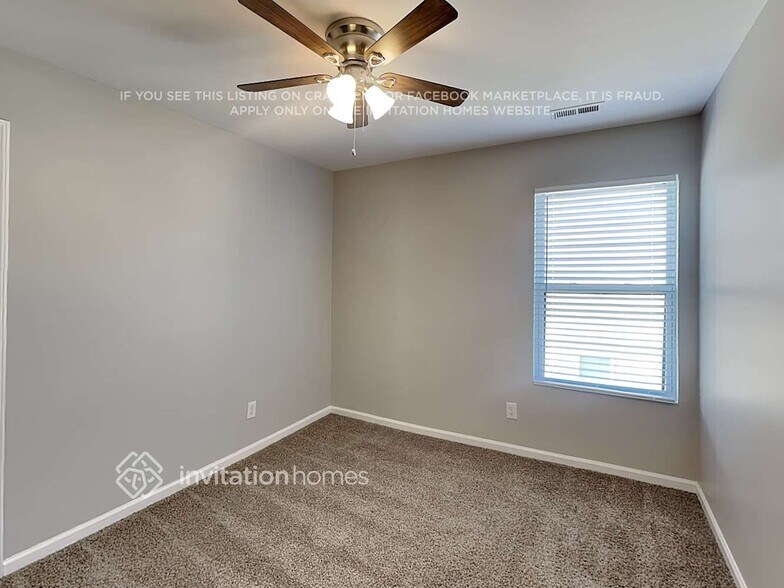 Building Photo - 516 Landis Oak Way