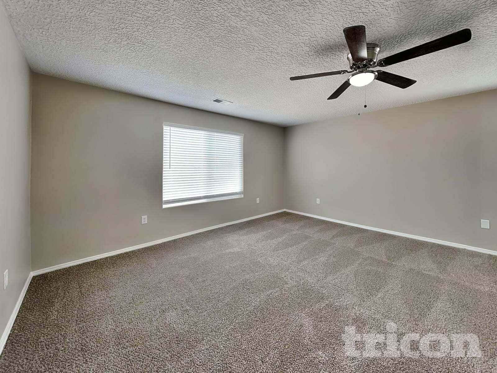 Building Photo - 1295 Carrizo St NW