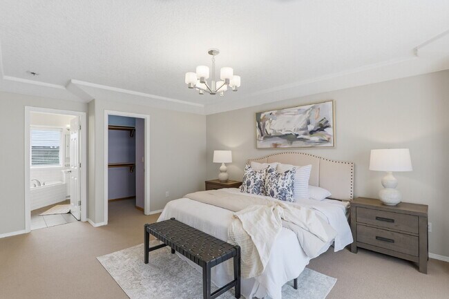 Building Photo - Elegant Executive Home in Desirable Camas – Minutes to SR-14, I-205 & Vancouver