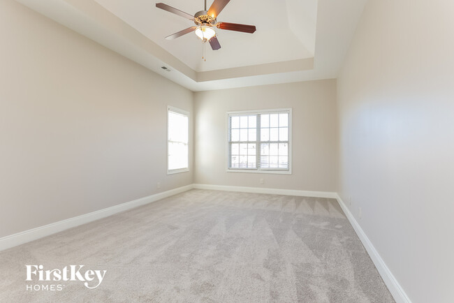 Building Photo - 3724 Windhaven Ct