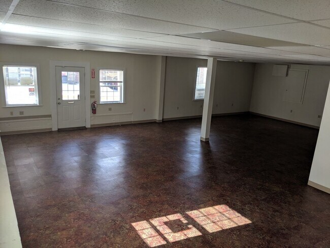 Building Photo - 10 First Avenue