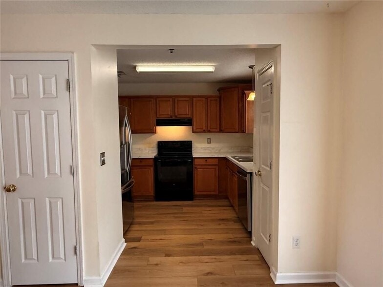 Building Photo - 342 Cottonwood Creek Cir