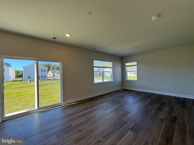 Building Photo - 1670 Lake Placid Dr