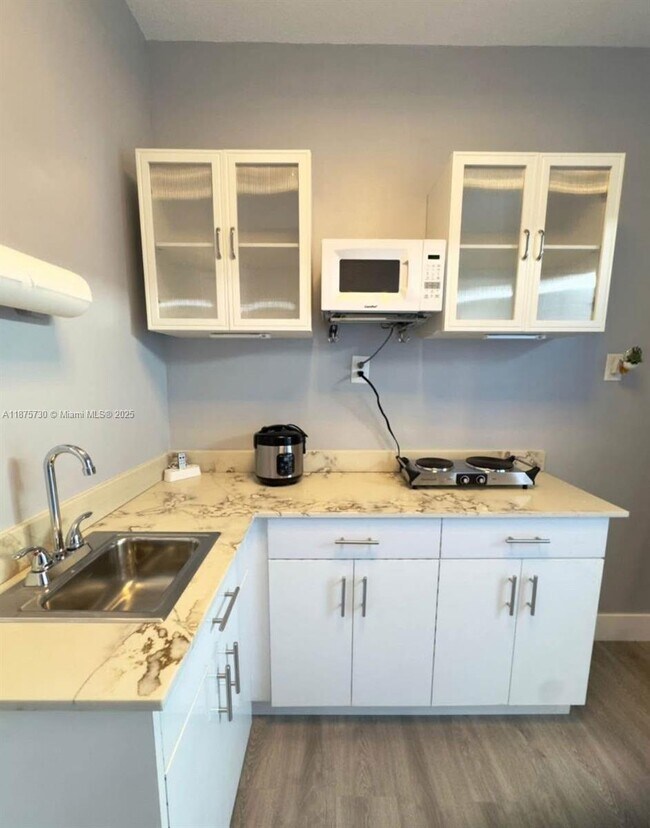 Building Photo - 17271 SW 150th Ct