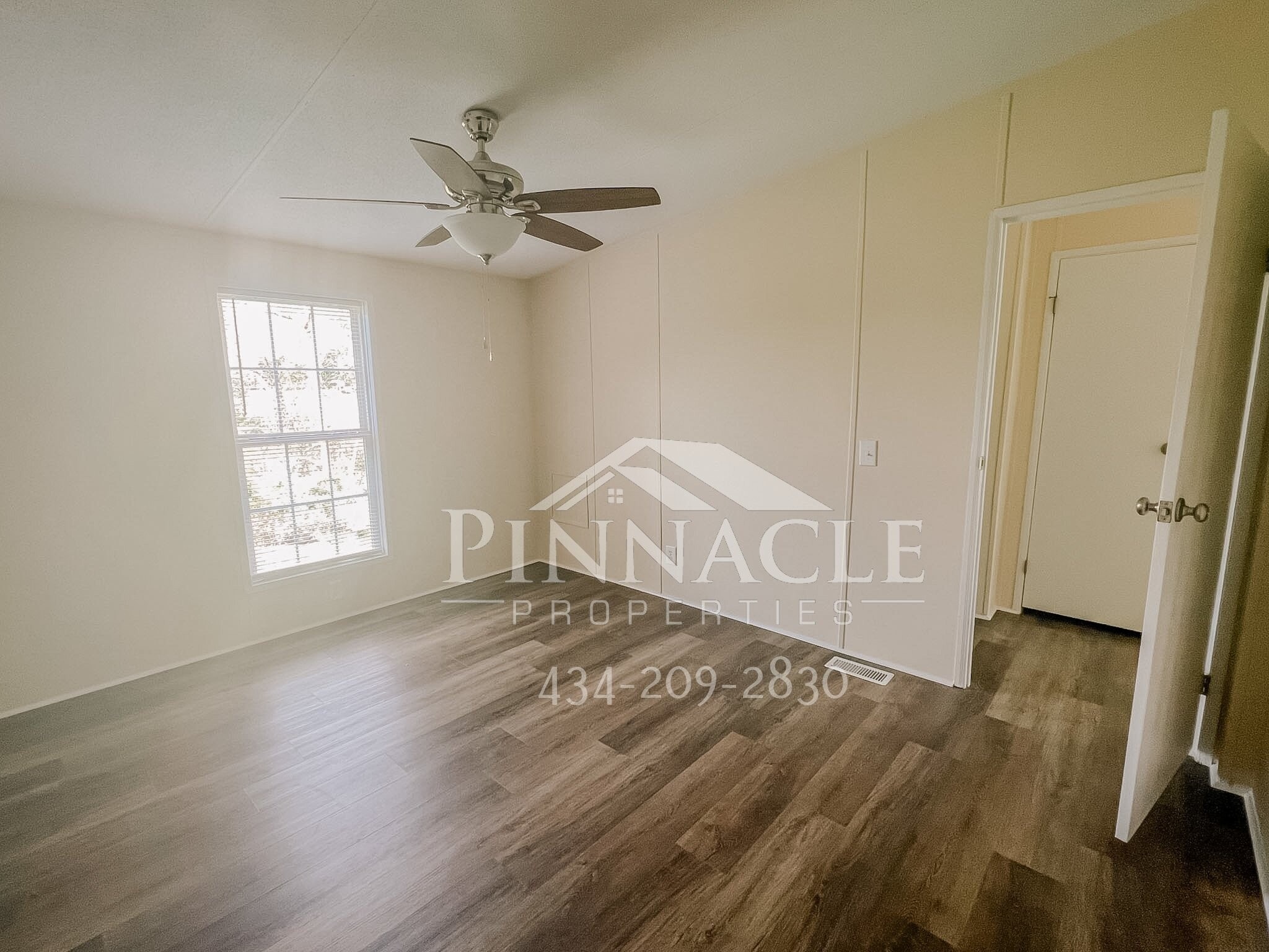 Building Photo - 900 Rockbridge Ave