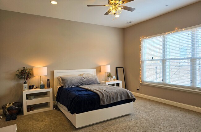 Master bedroom - 6416 Cates Ave