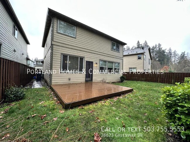 Building Photo - 3 Bed 2 1/2 Bath Wilsonville Gem ** $300 o...