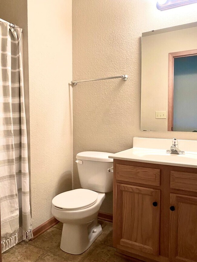 Building Photo - Italian Estates Property Management