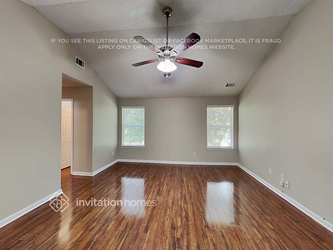 Building Photo - 162 Southwind Ln