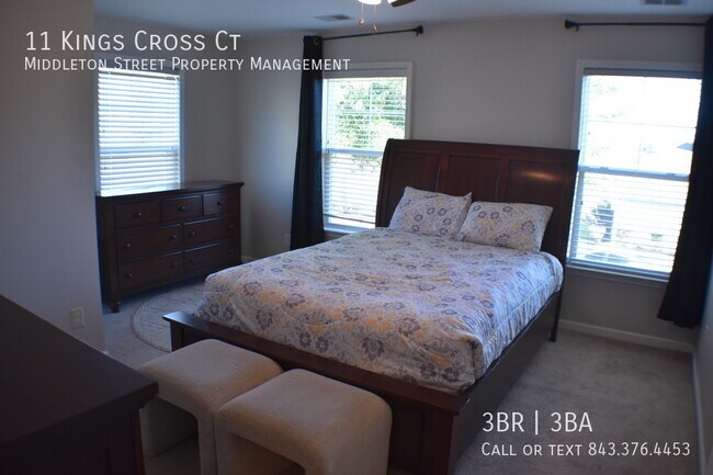 Building Photo - 11 King's Cross Ct