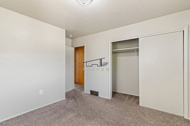 Building Photo - 2151 N 5700 E