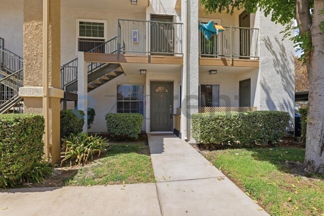 Building Photo - 2155 Highpointe Dr