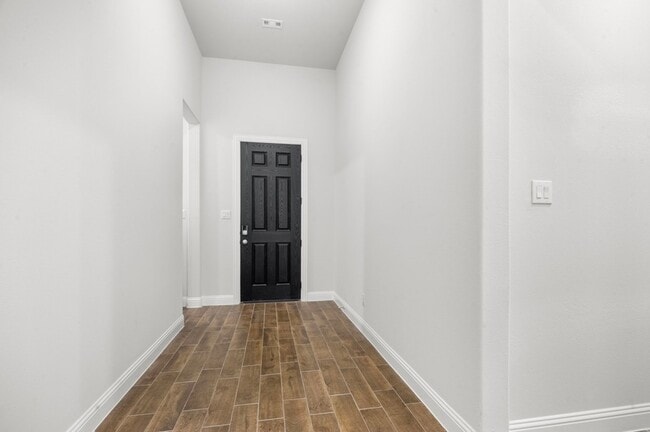 Building Photo - 16050 Talamore Ln