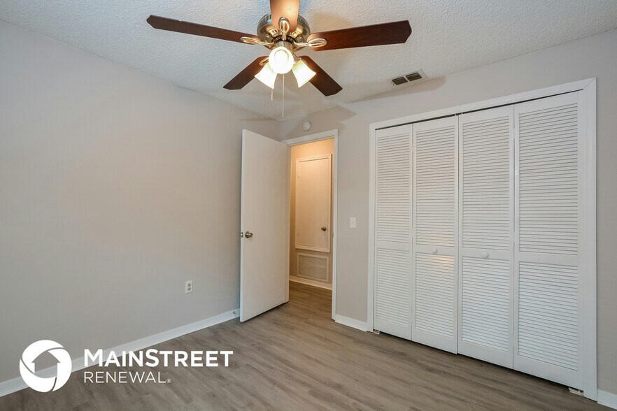 Building Photo - 3028 Winchester Dr