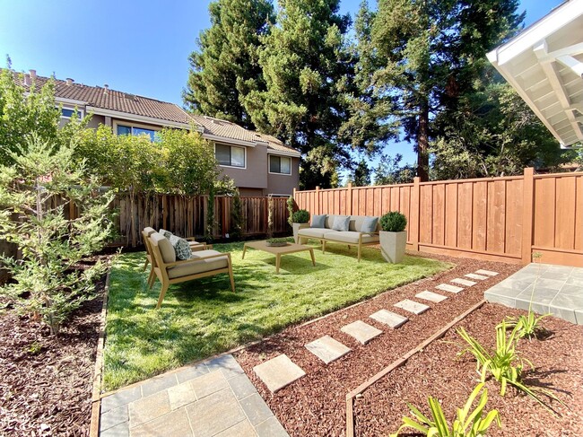 Building Photo - OPEN HOUSE SATURDAY OCT 19th FROM 1 - 3 PM...